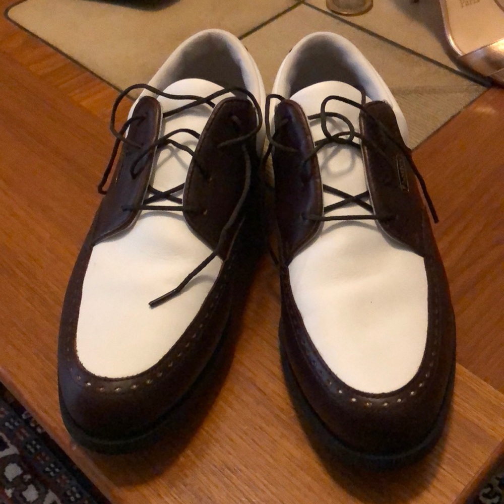 Golfing, Anyone?? Great shoes.